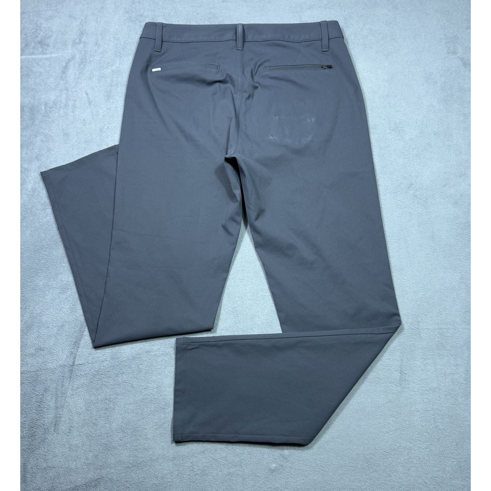 Vuori Pants Mens 32x30 Cascade Tech Chino Athletic Slim Athleisure Normcore - Picture 4 of 9